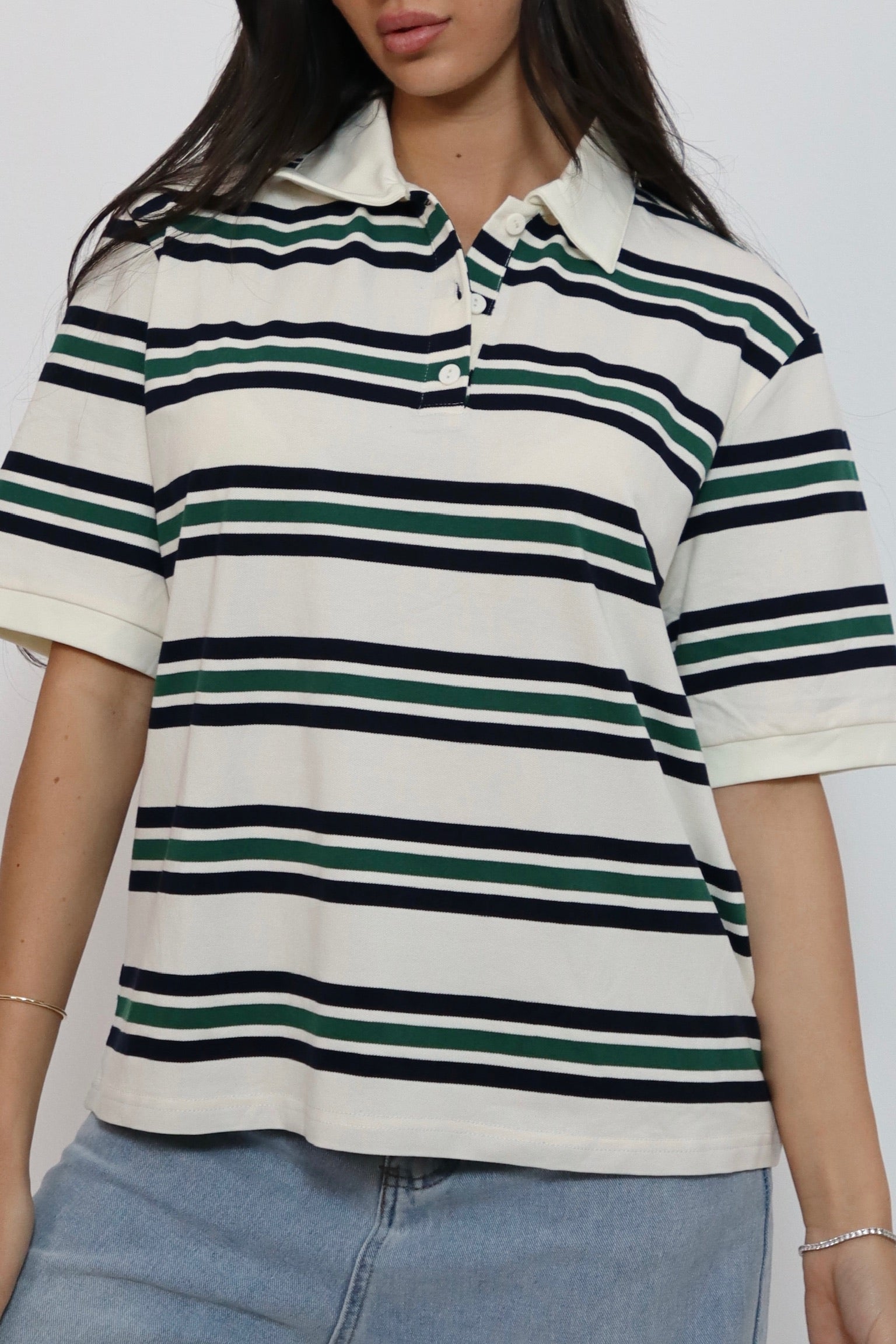 חולצת פסים מינה